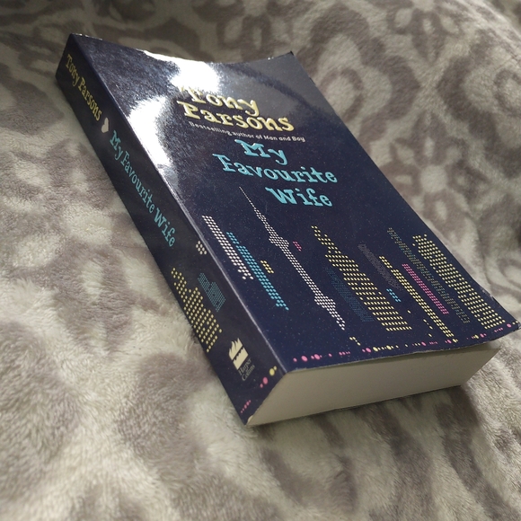 My Favourite Wife  Tony Parsons fiction romance family love novel - Picture 4 of 7